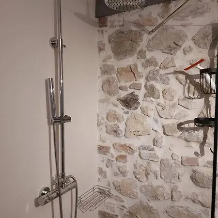 Apartment ισόγειο με κήπο. Special Design! *