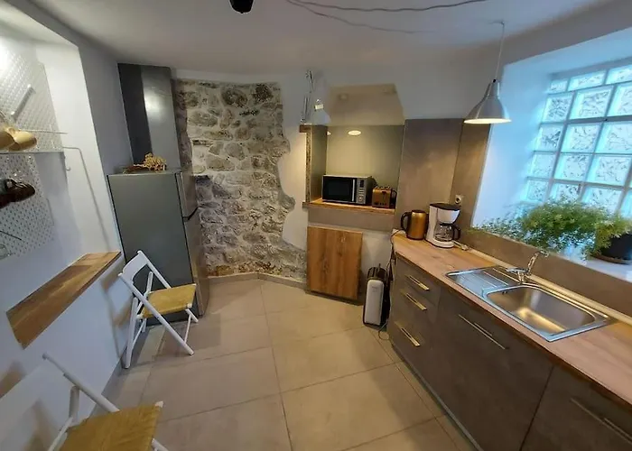 Apartmán With Garden - Special Design! *