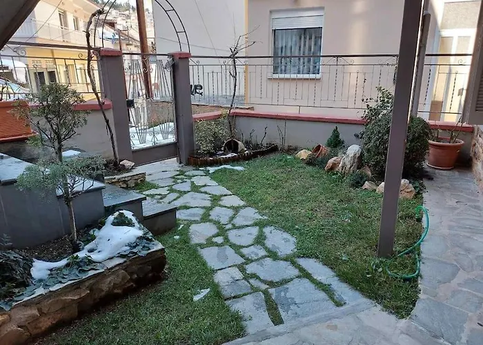 With Garden - Special Design! Apartamento Kastoria